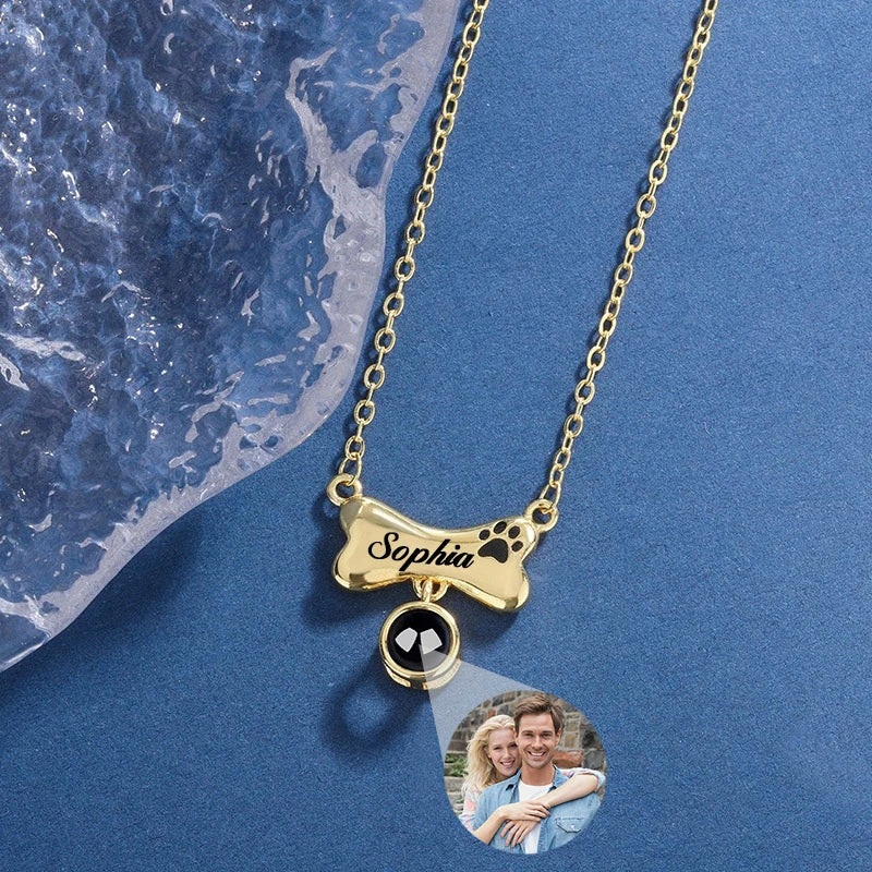 Collar personalizado huellita de amor con proyección de foto