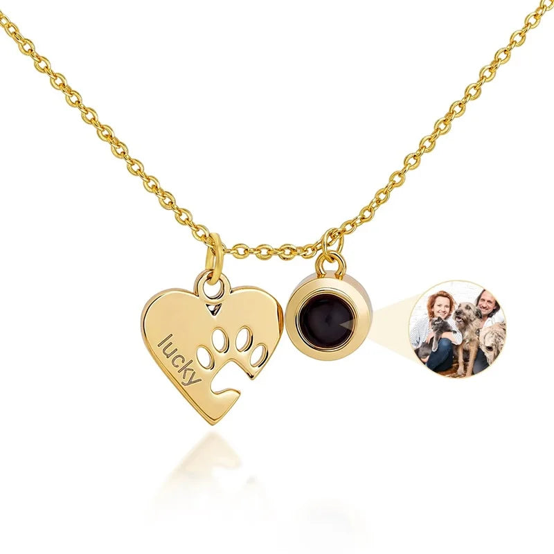 Collar con imagen de proyección y nombre grabado personalizado