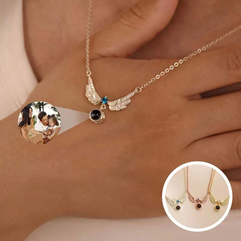 Collar con colgante de ala de Ángel con imagen de proyección personalizada