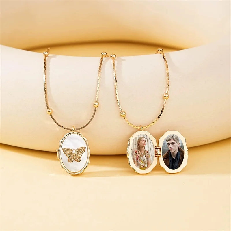 Collar Medallón “Butterfly Love” Personalizado